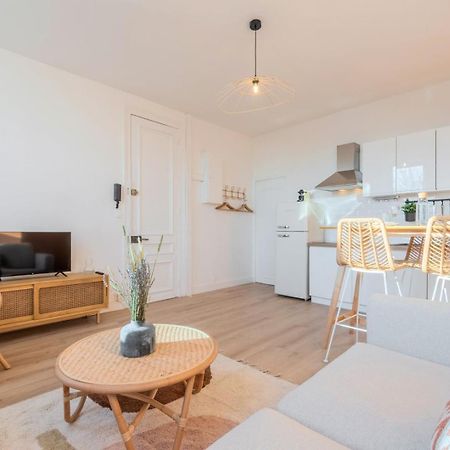 Hypercentre - Private Parking, Metro + Train 100M Apartment Tourcoing Ngoại thất bức ảnh
